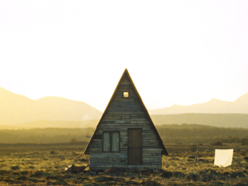 Crop__0000s_0003_Photo 1 Olivia_Still_1
