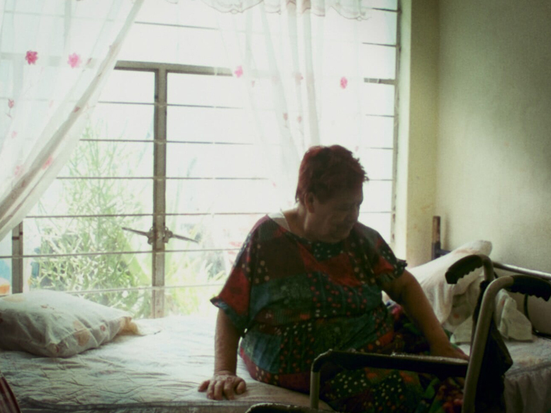 Crop__0000s_0003_Photo 4 STILLS_1.86.1